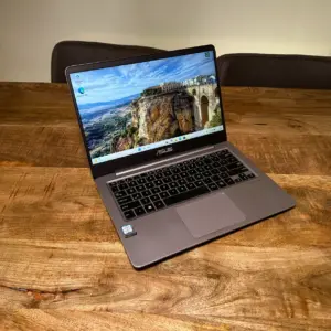 Compacte Asus Laptop Windows 11 Intel Core i5 SSD 8GB RAM