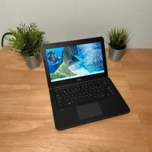 ACTIE: Compacte Dell Laptop Windows 11 SSD Intel Core i3