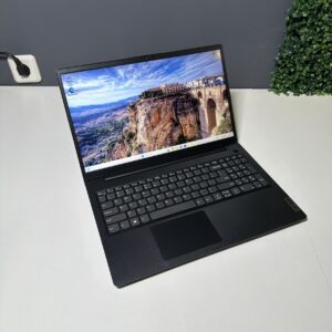 Snelle Lenovo Laptop | Windows 11 | Nieuw Toetsenbord